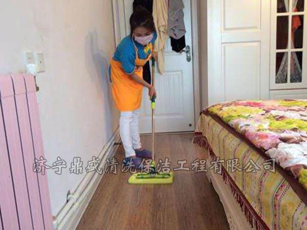 家政保洁的广泛使用方便了平时的上班族们